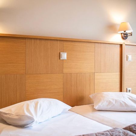 Evia Hotel & Suites Marmari  Экстерьер фото