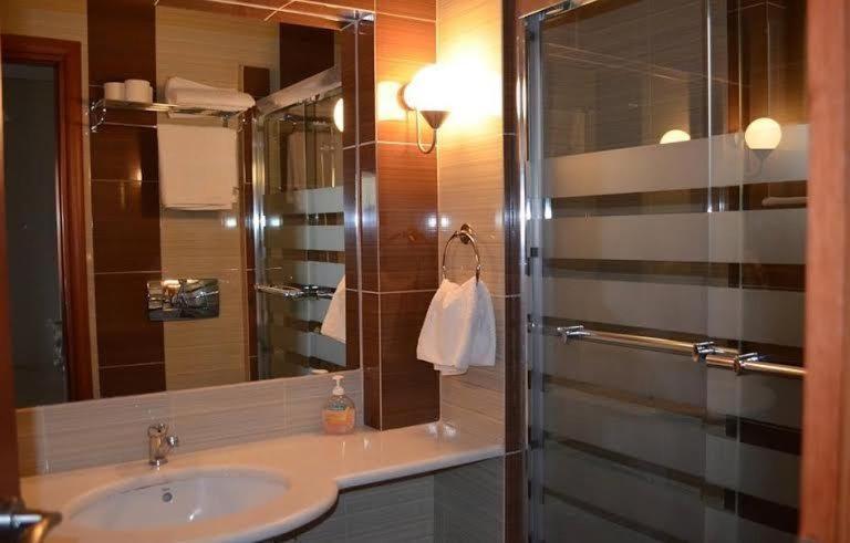 Evia Hotel & Suites Marmari  Номер фото