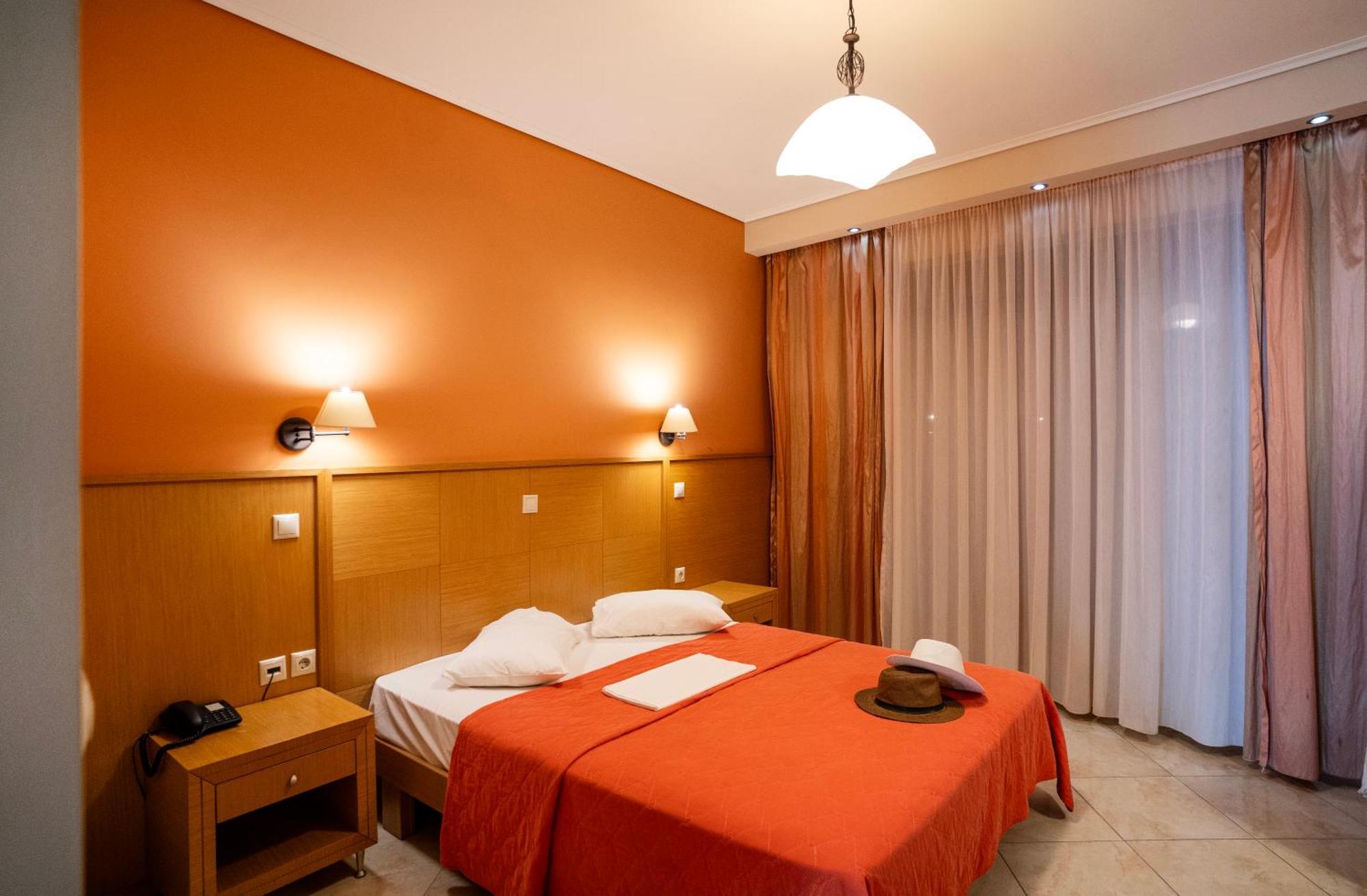 Evia Hotel & Suites Marmari  Экстерьер фото