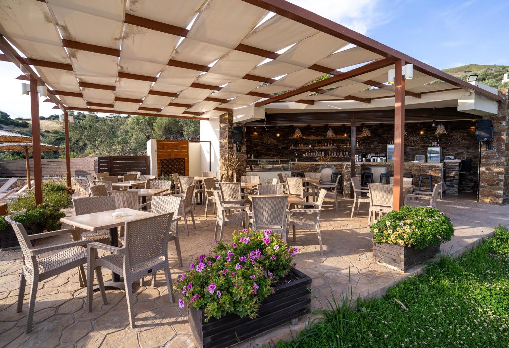 Evia Hotel & Suites Marmari  Экстерьер фото